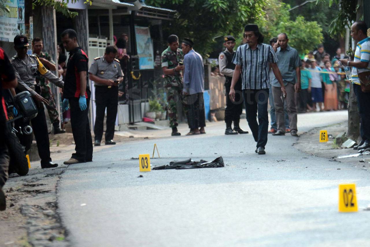 Polisi Lakukan Olah...