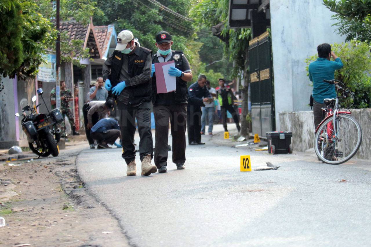 Polisi Lakukan Olah...