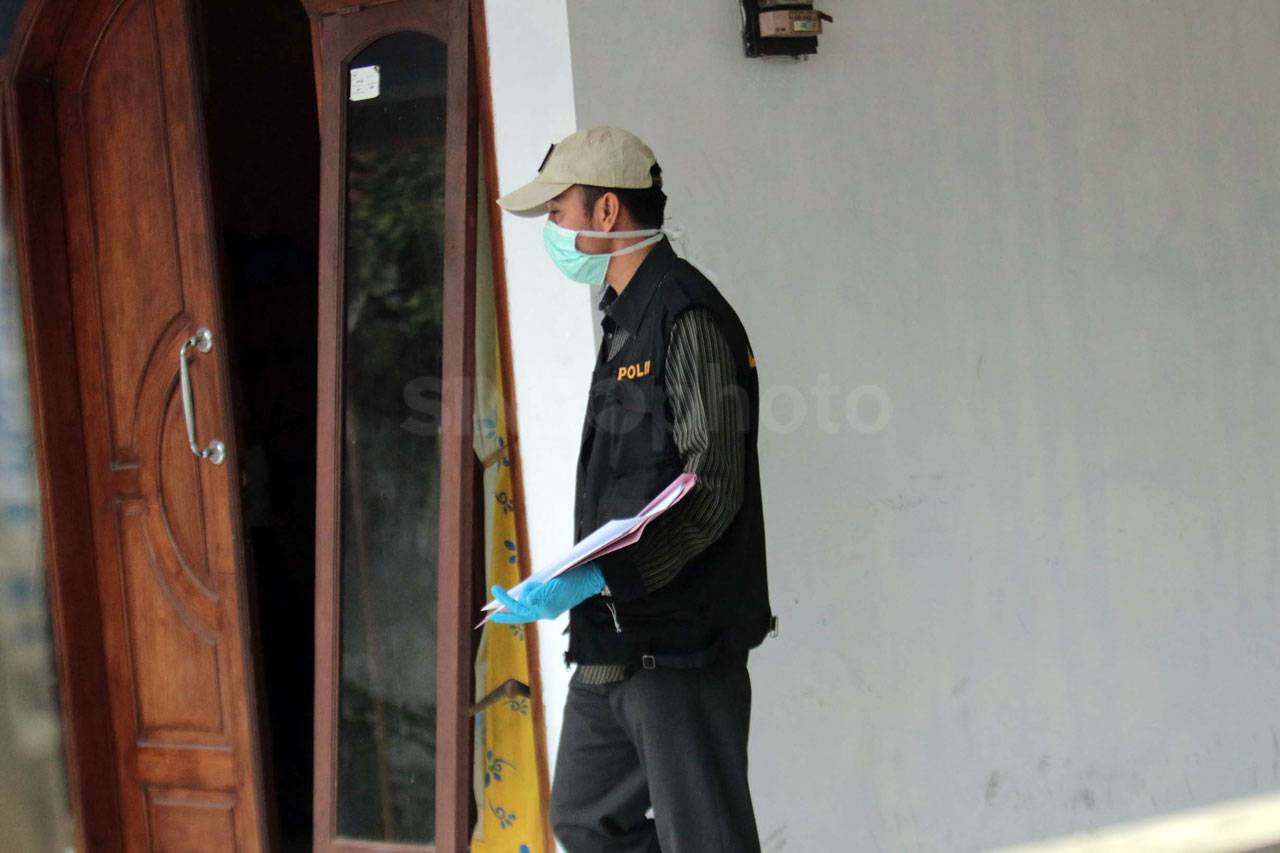 Polisi Lakukan Olah...