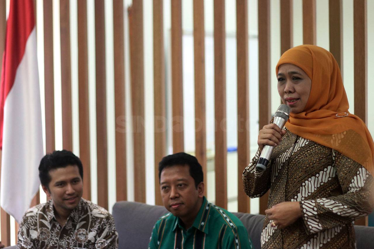 Khofifah dan Emil Dardak...