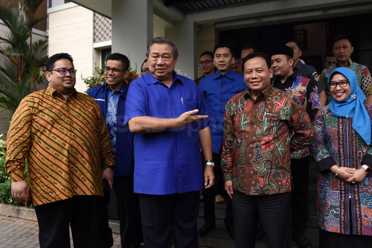 Bertemu SBY, Ketua Bawaslu...