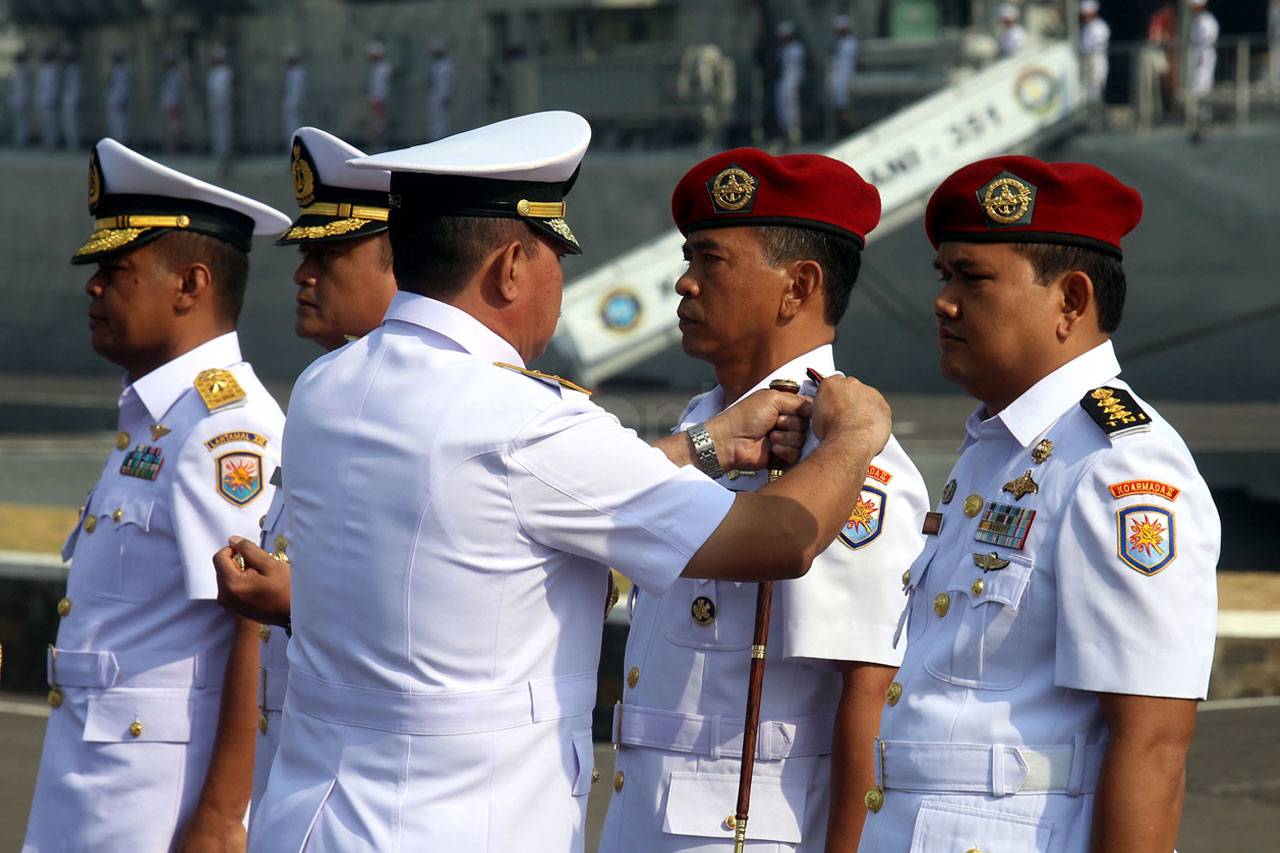 Pangkoarmada II Laksamana...