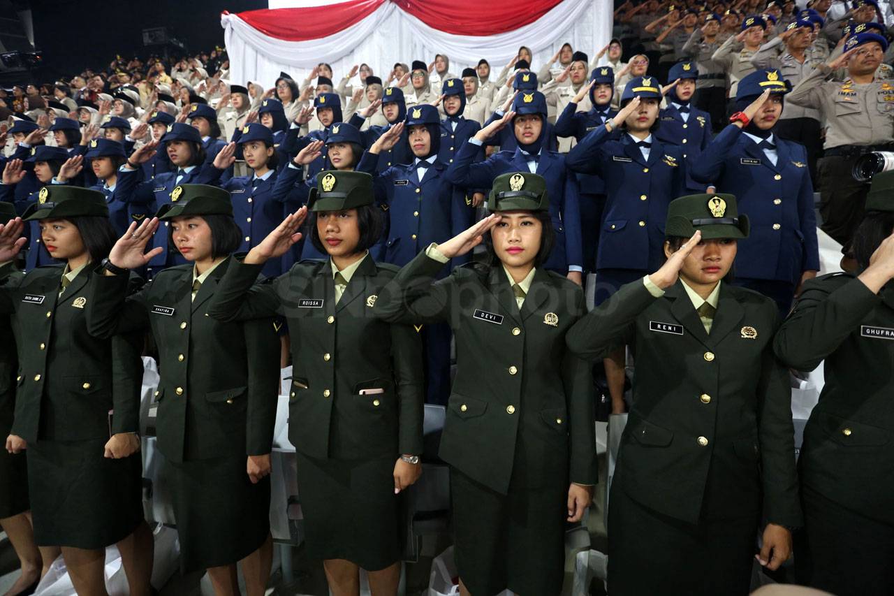 Presiden Jokowi Hadiri...