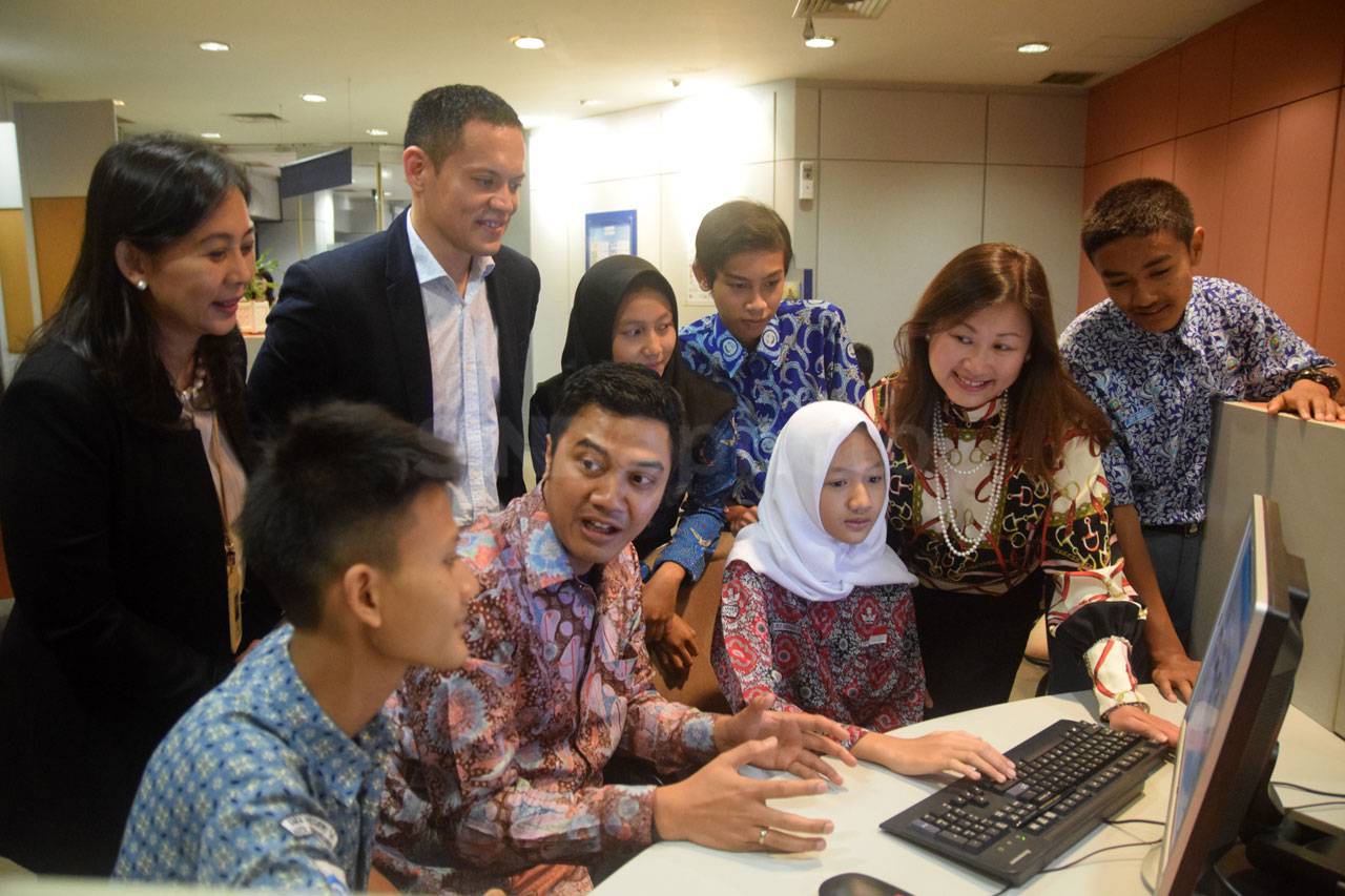 Citi Indonesia Donasikan...