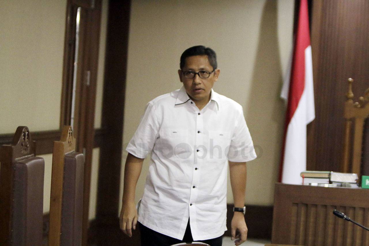 Anas Urbaningrum Bacakan...