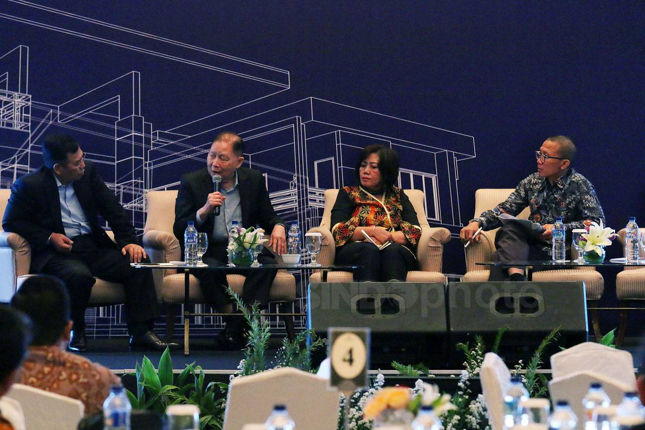Diskusi Prospek Bisnis...