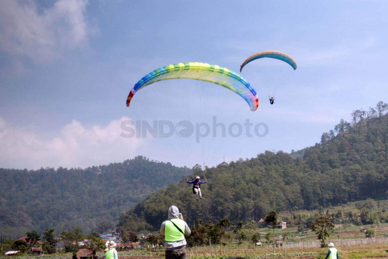 117 Atlet Ikuti Paragliding...