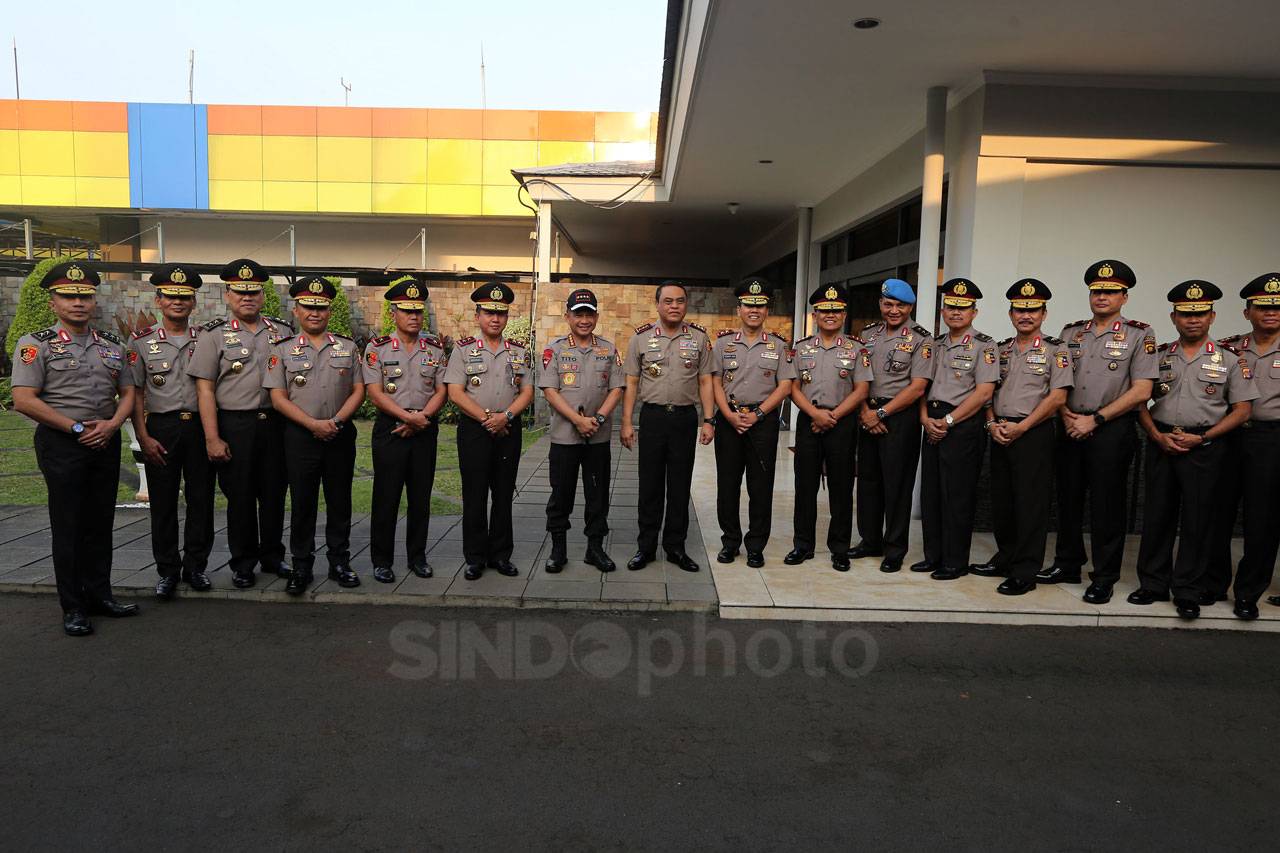 17 Perwira Tinggi dan...
