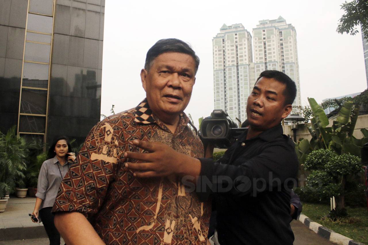 KPK Periksa Mantan Bupati...