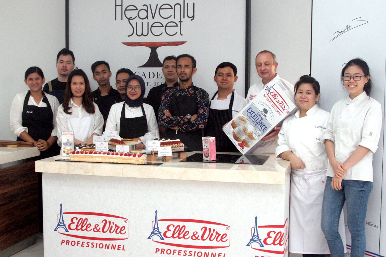 Demo masak Excellence...