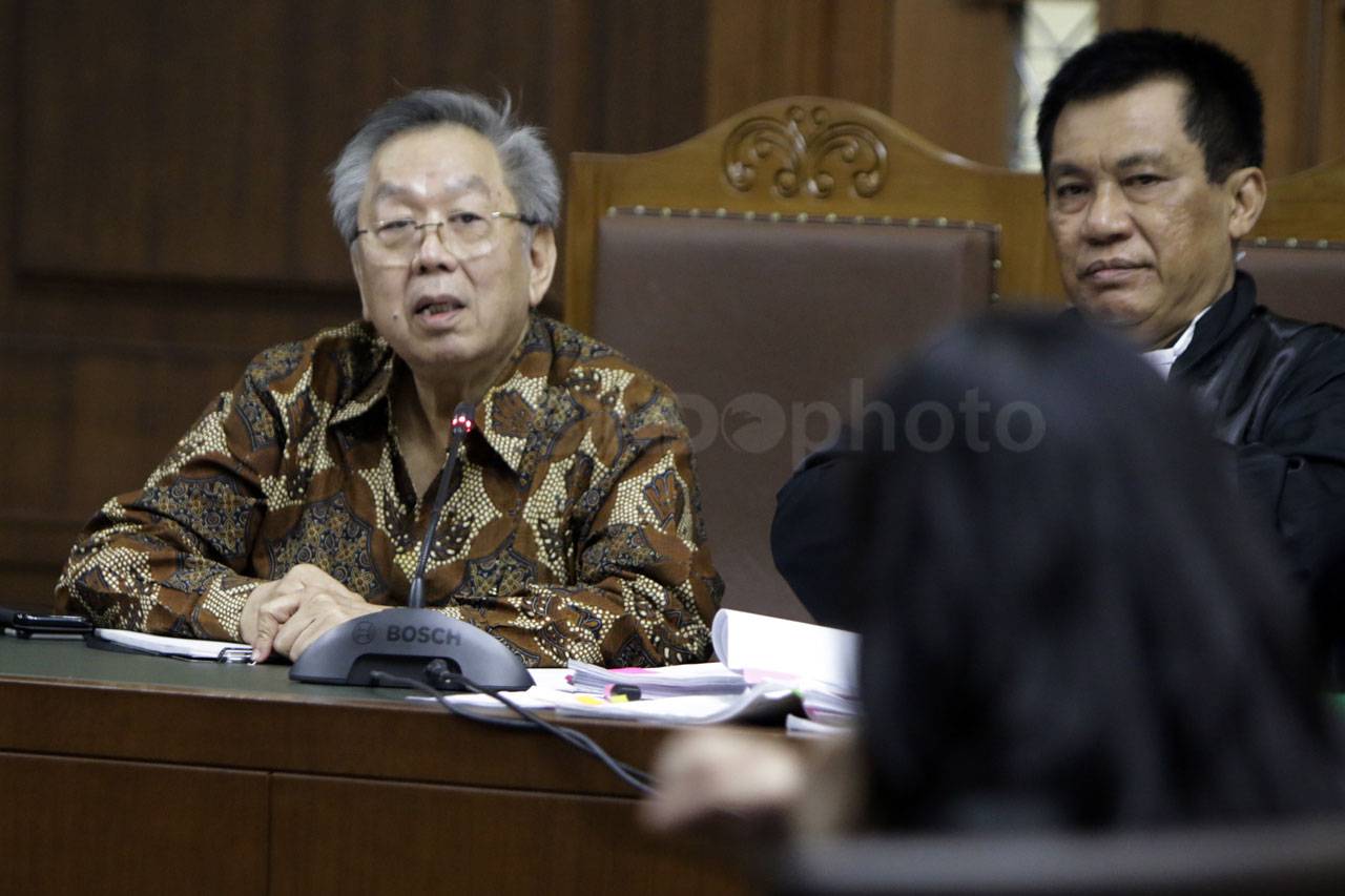 Pengusaha Edward Soeryadjaya...