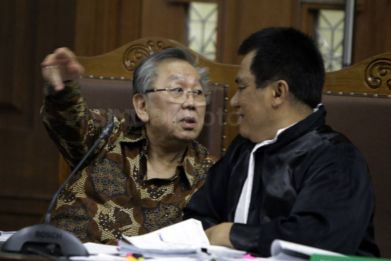 Pengusaha Edward Soeryadjaya...