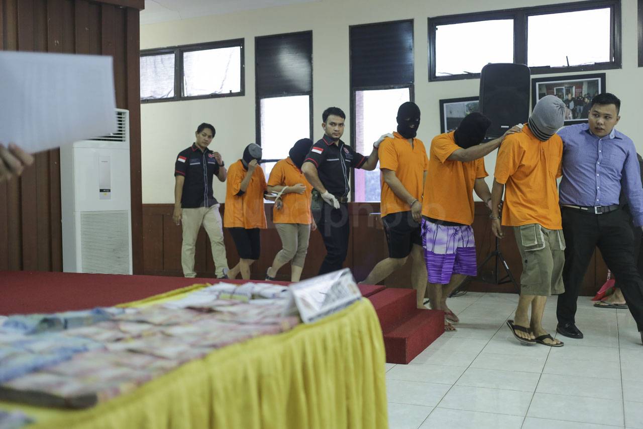 Polresta Barelang Tangkap...
