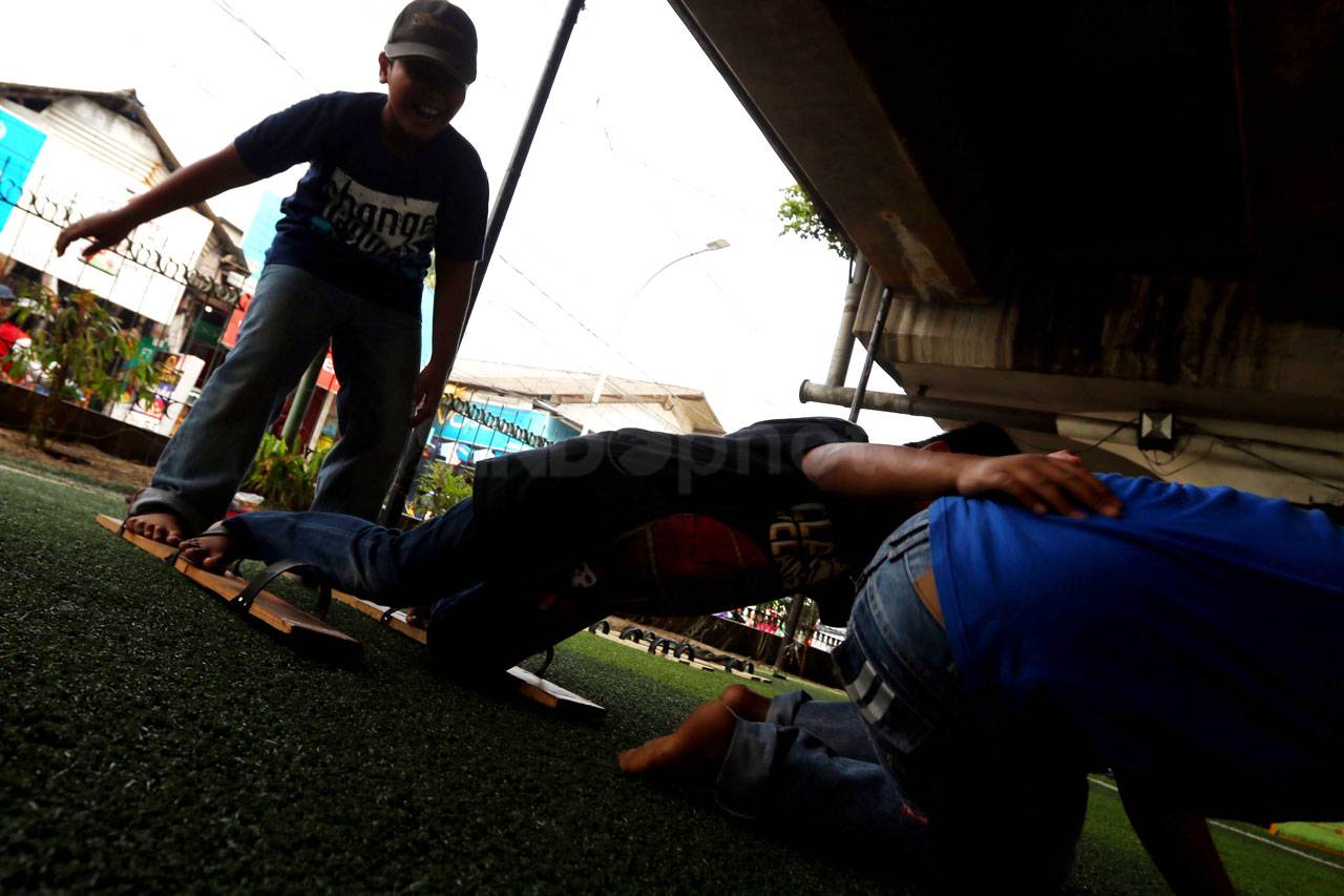 Berbagai Permainan Tradisional...
