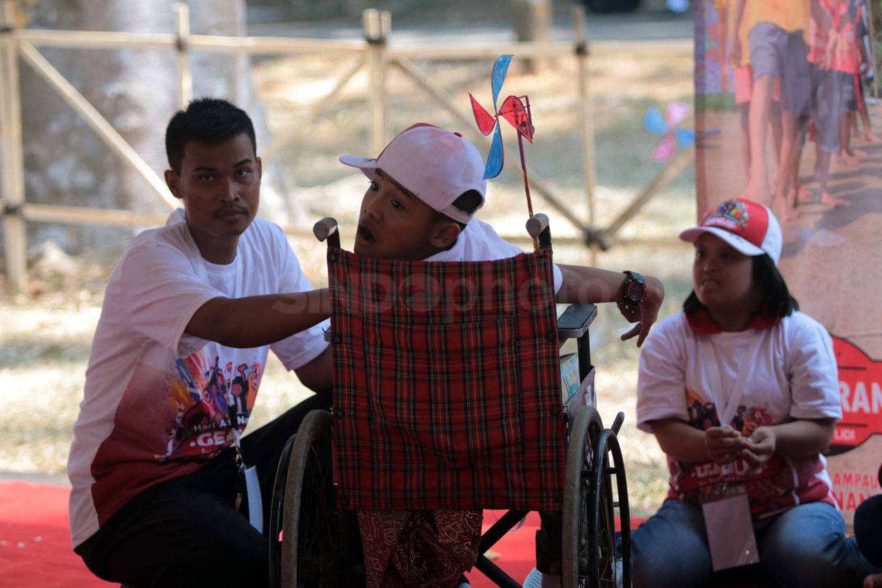 Ribuan Anak Bersuka...