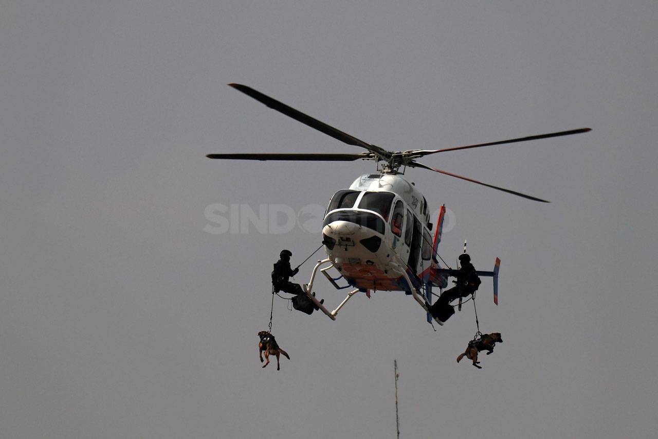Panglima TNI Tutup Latihan...