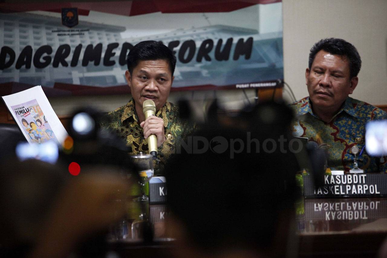 Diskusi Kebijakan Bantuan...