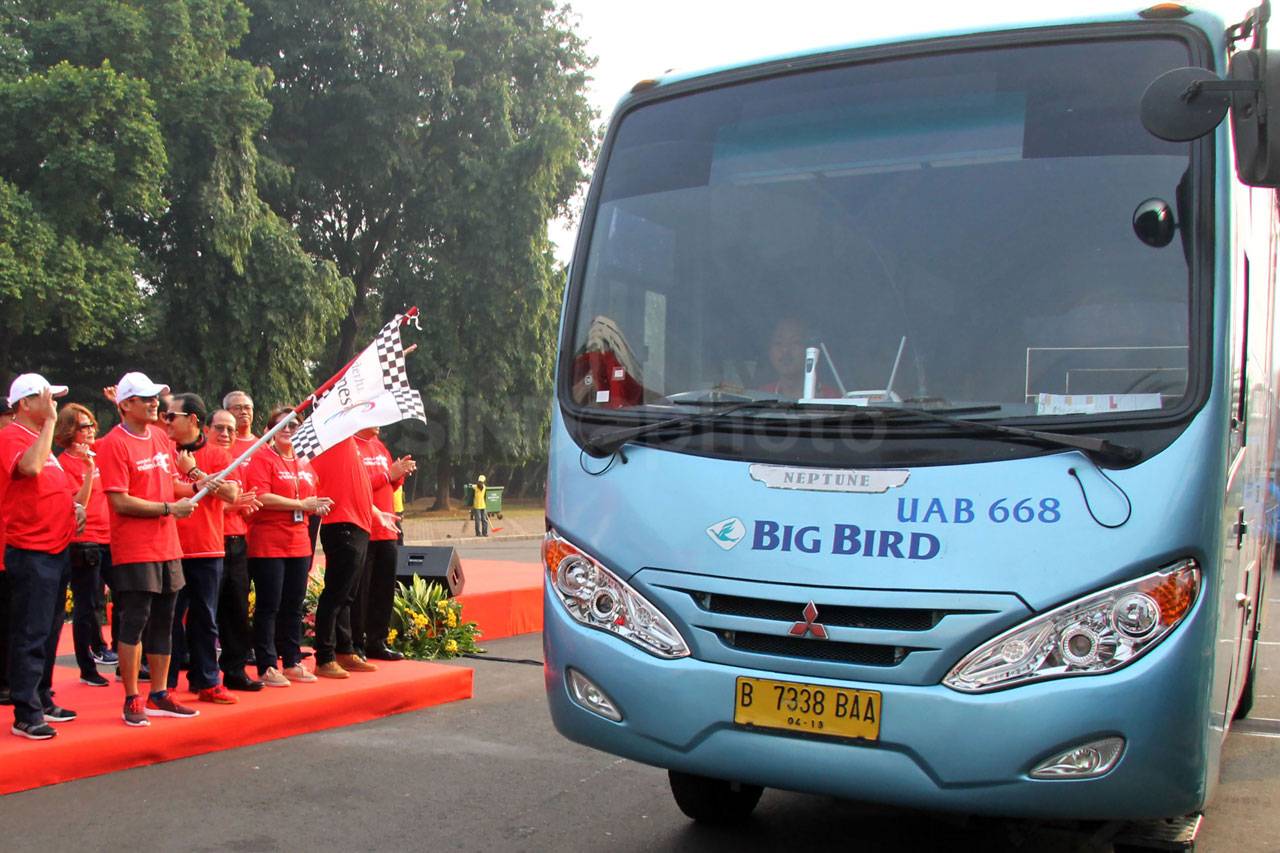 Blue Bird Dukung Promosi...