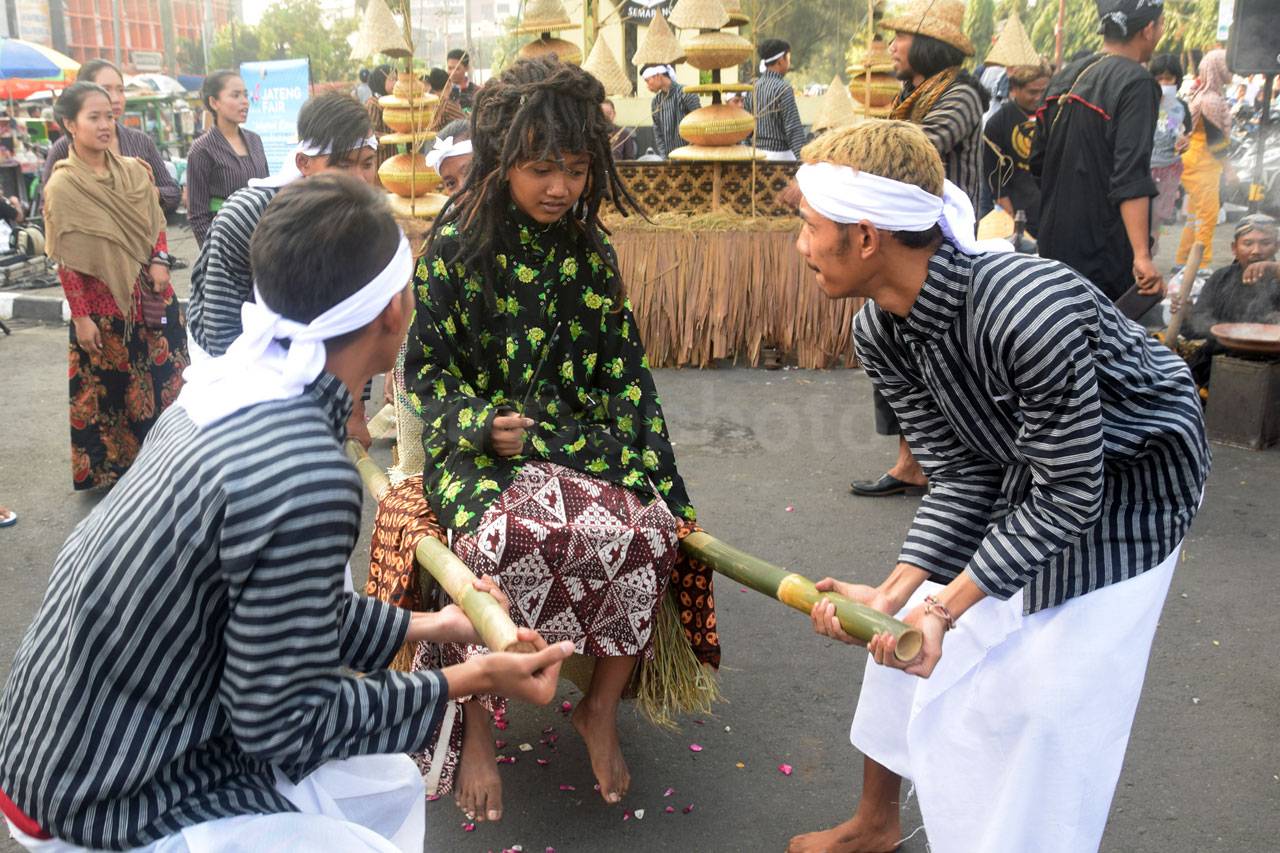 Warga Kandri Gelar Teatrikal...