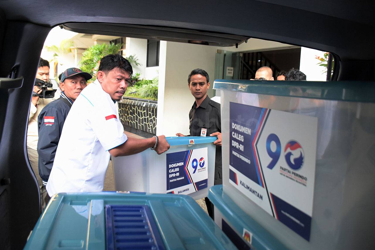 Perindo Selesaikan Kelengkapan...