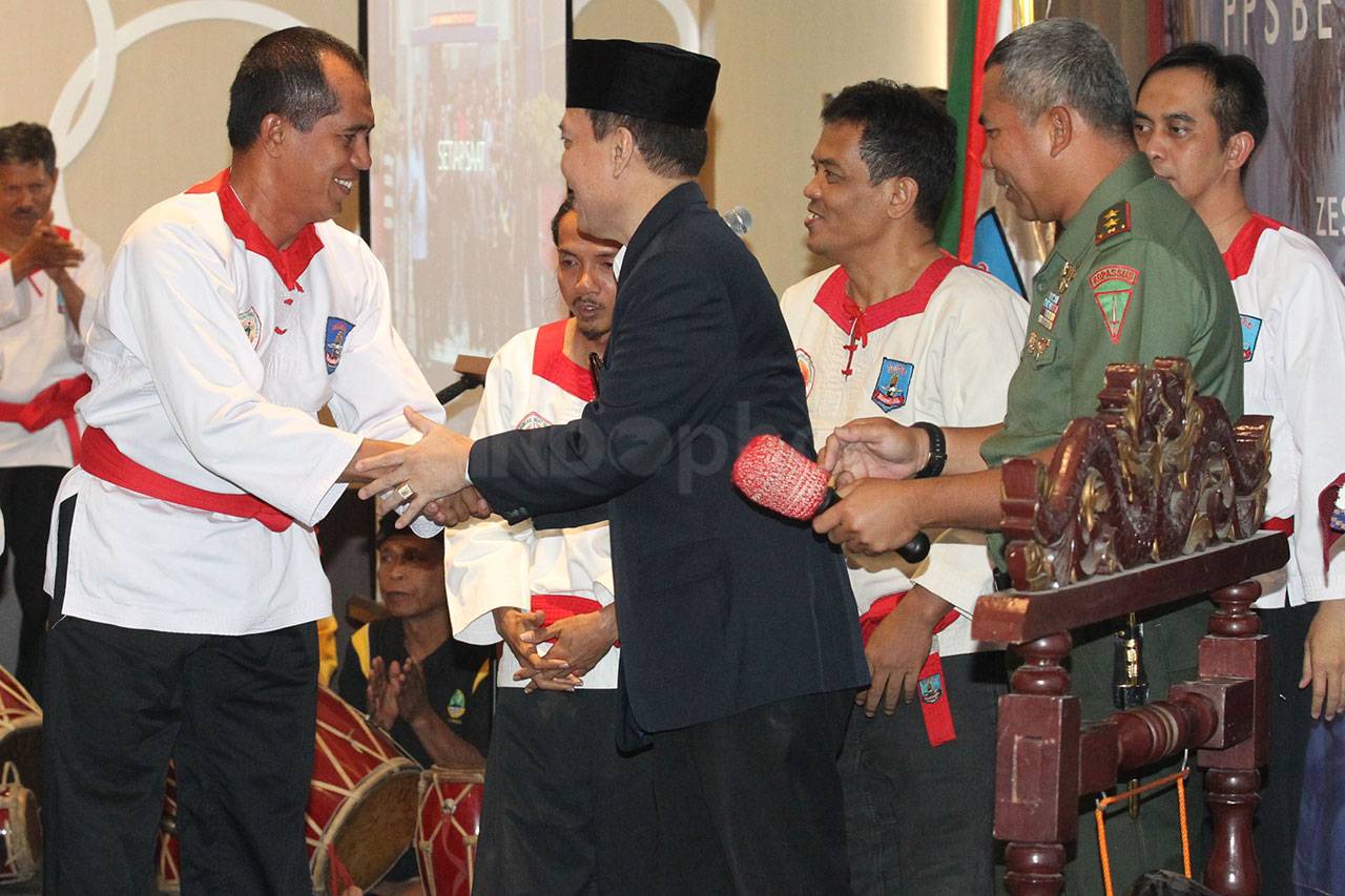 Aksi Ketua Komisi I...