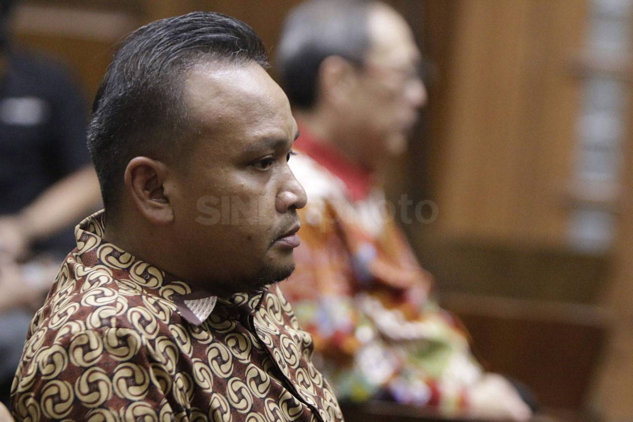 Mantan Ketua Komisi...
