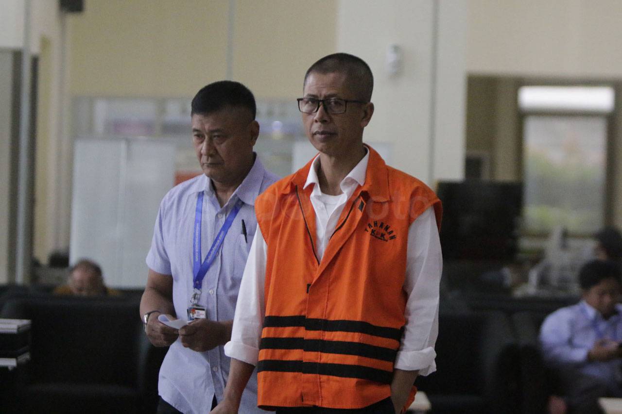 KPK Lanjutkan Pemeriksaan...