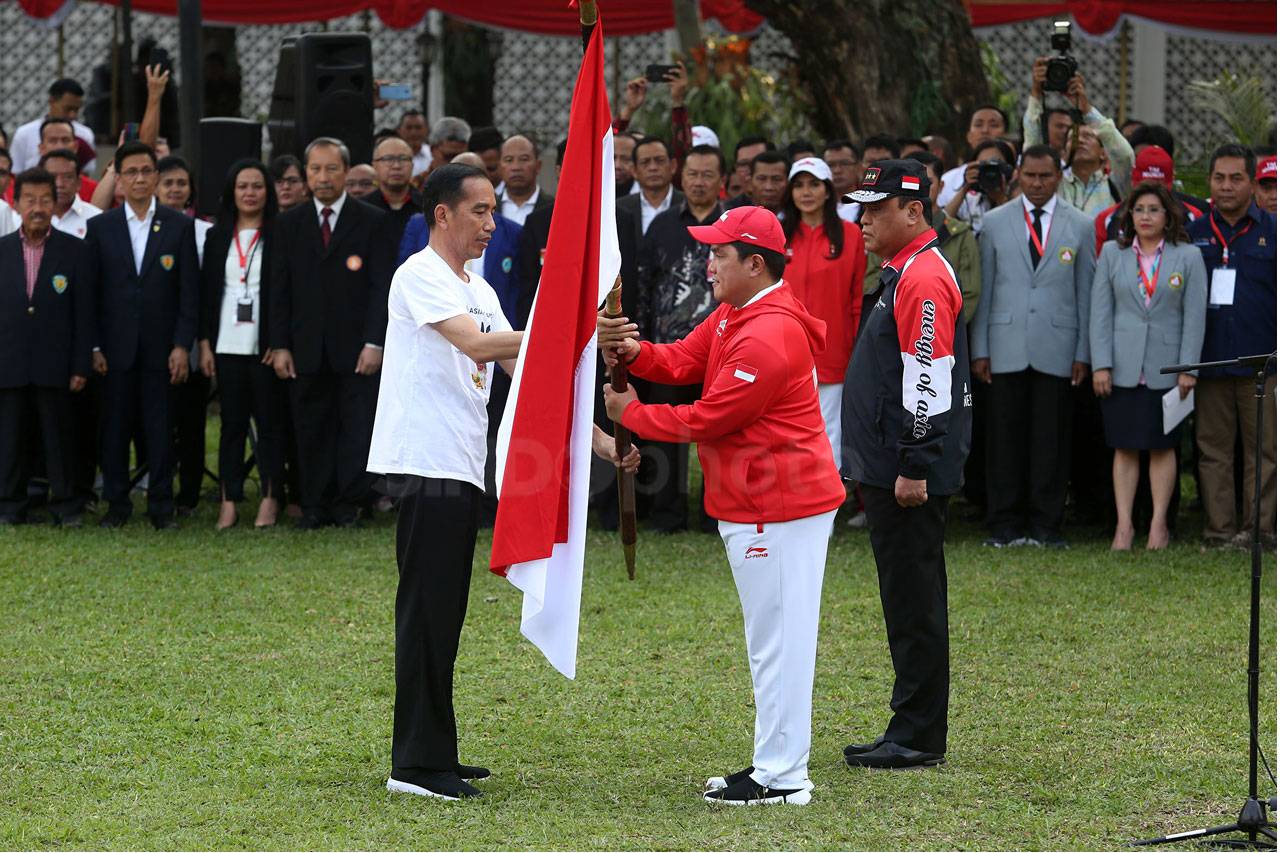 Presiden Jokowi Lepas...