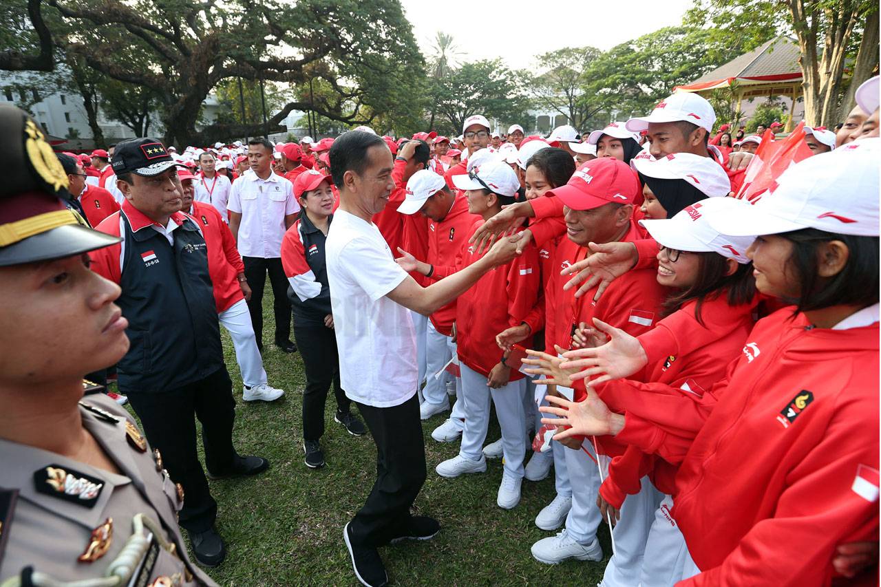 Presiden Jokowi Lepas...