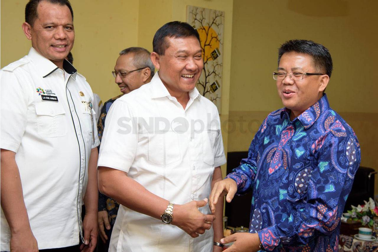 PKS Tandatangani Berkas...