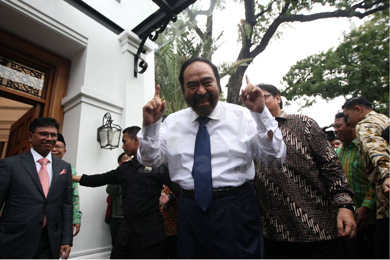Jokowi Deklarasikan...