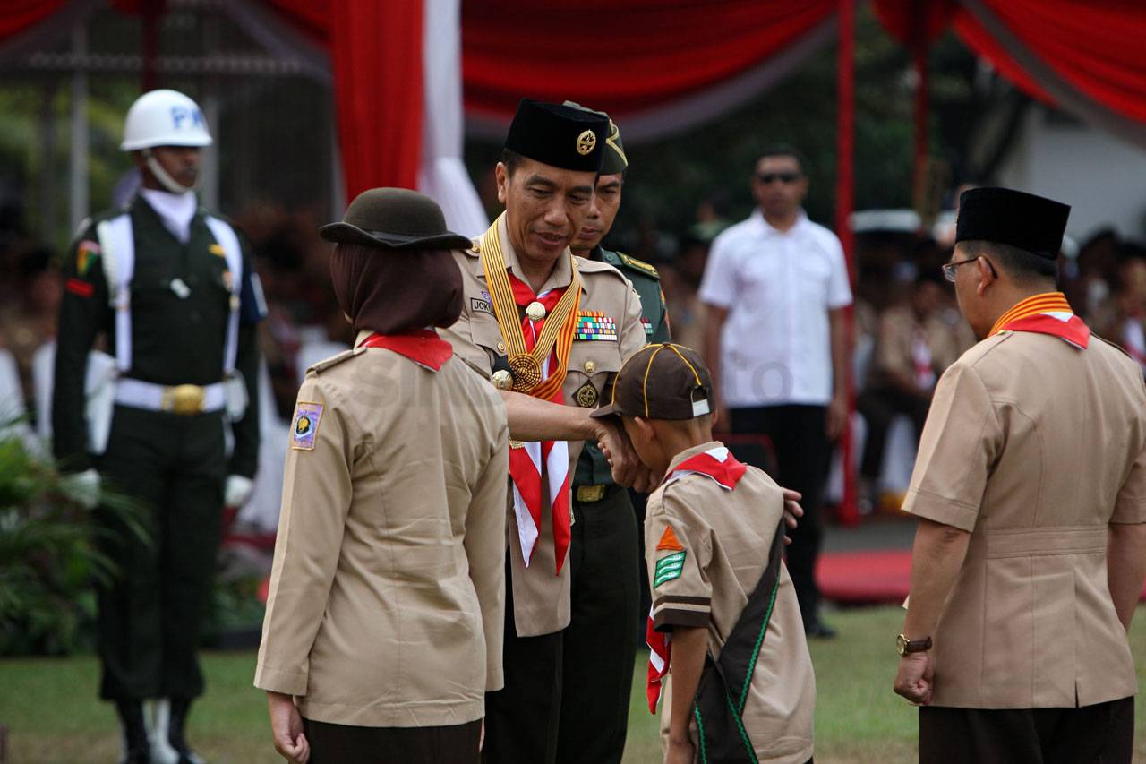 Presiden Jokowi Hadiri...