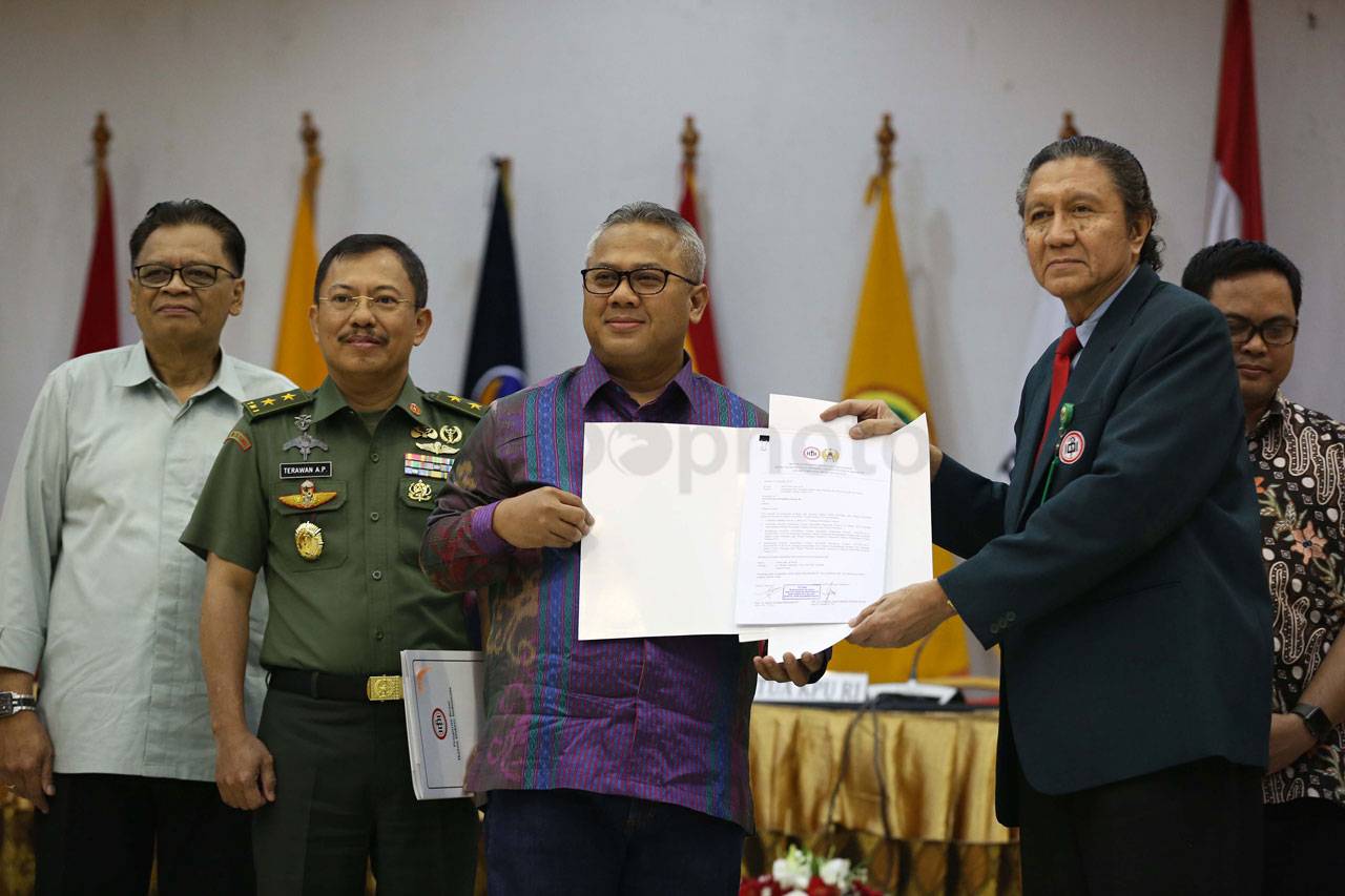 KPU Terima Hasil Pemeriksaan...