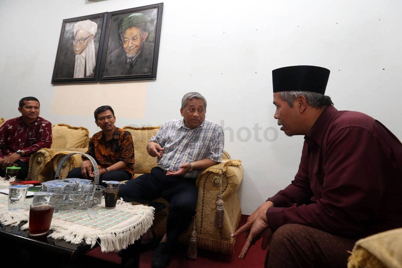 Yarsis Salurkan Bantuan...