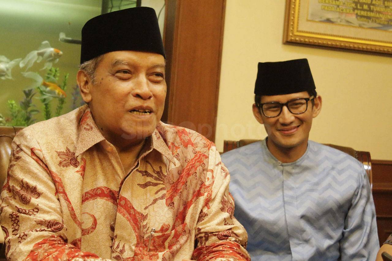 Prabowo-Sandi Silaturahmi...