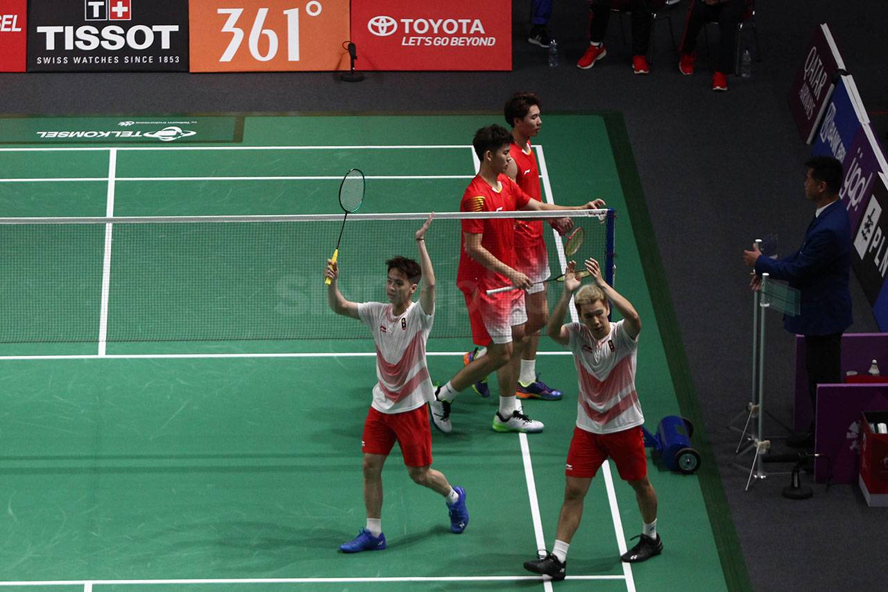 Anthony Ginting Cedera,...