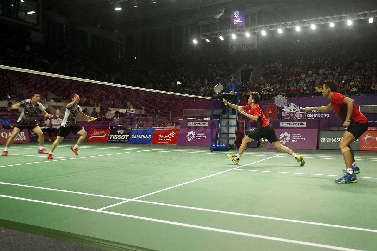 Owi/Butet Melenggang...
