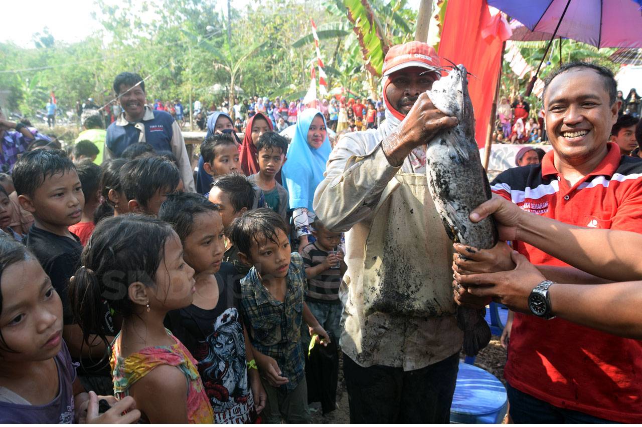 Tradisi Bedah Bendungan...