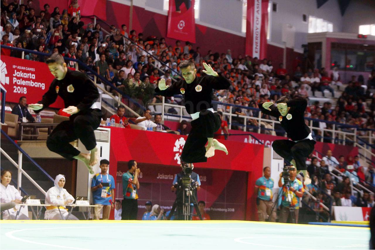 Pencak Silat Seni Beregu...