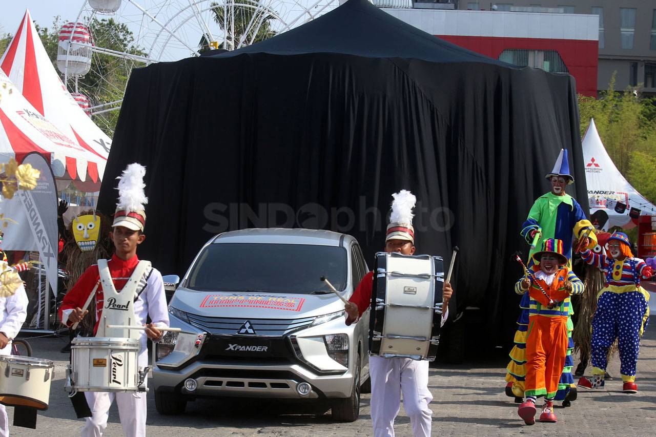 Mitsubishi Xpander Tons...