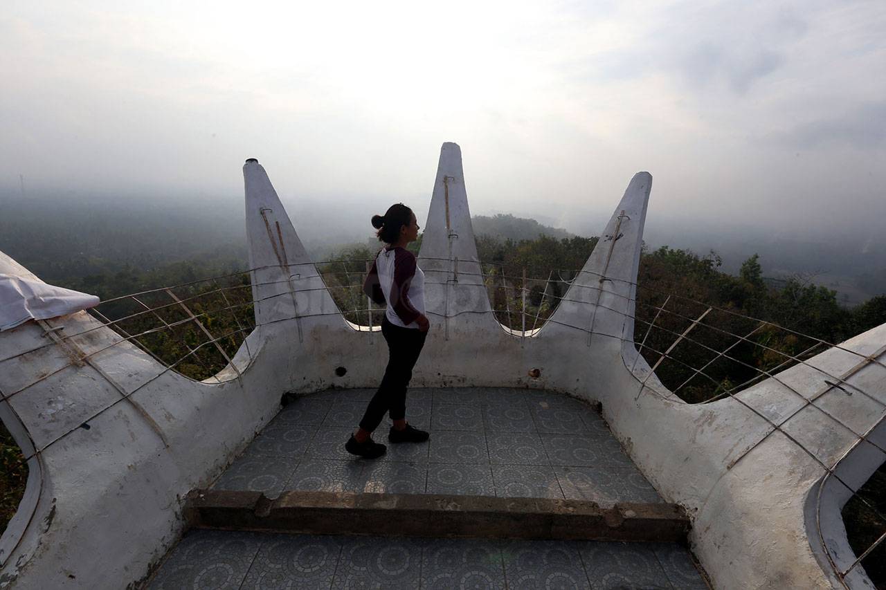 Menikmati Panorama Magelang...