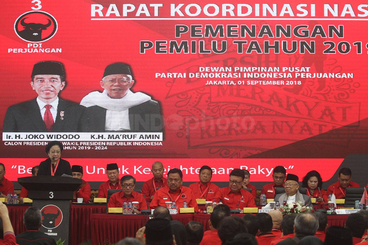 KH Maruf Amin Hadiri...