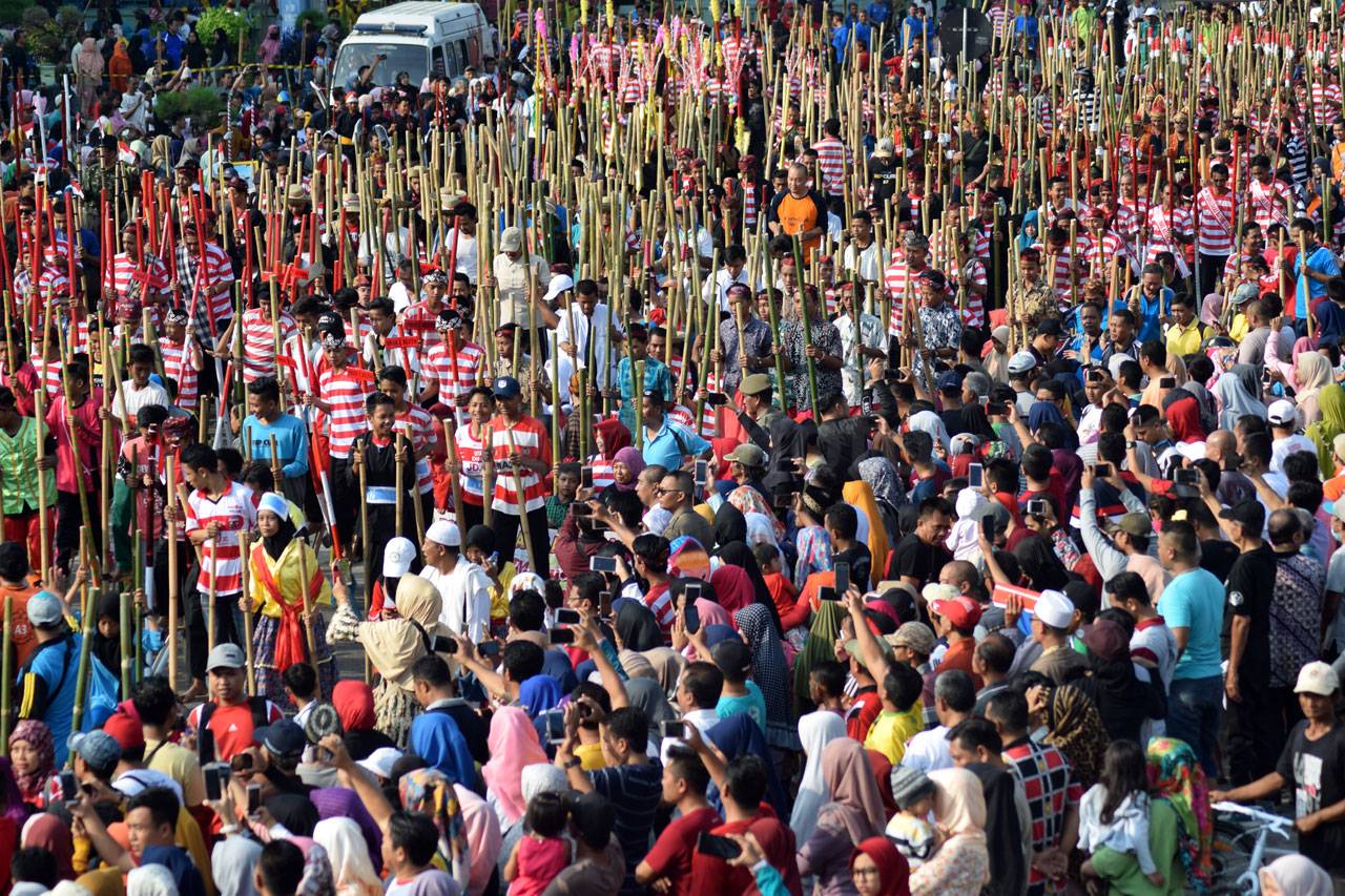 2.013 Warga Sumenep...