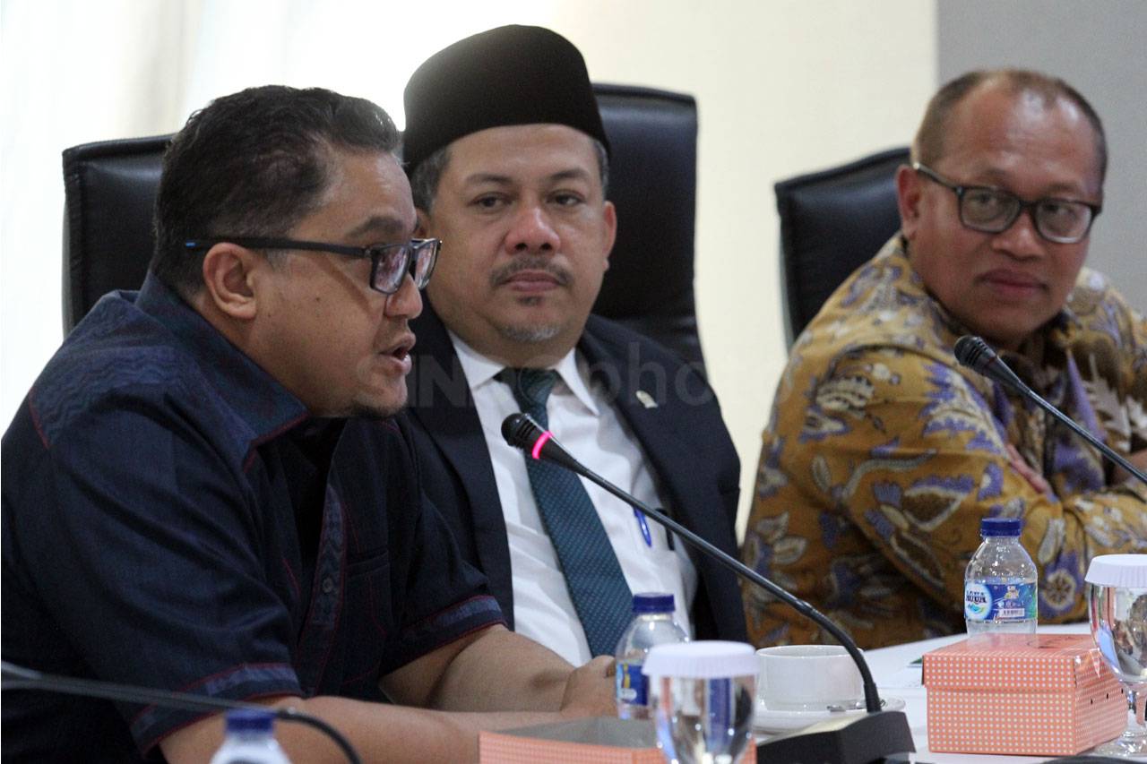 Komisi IX DPR Sambangi...