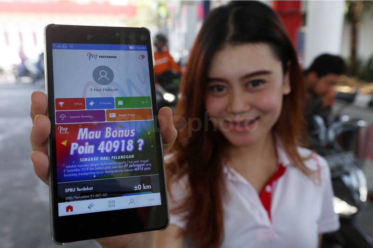 Peringati Hari Pelanggan...