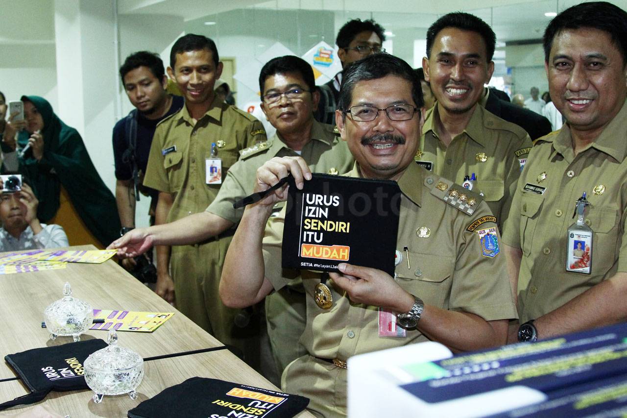 Wali Kota Jakarta Selatan...