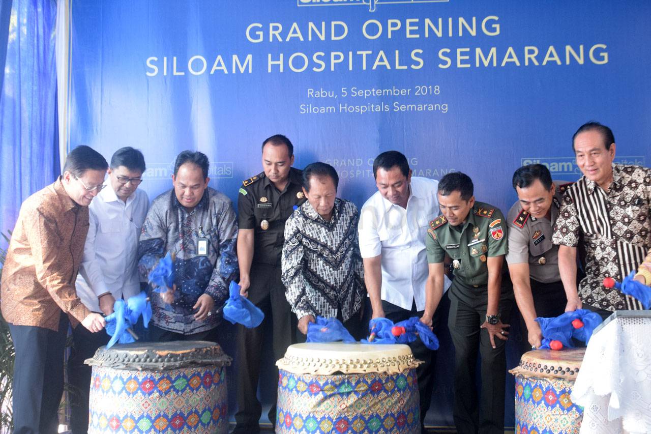 Wali Kota Hendi Resmikan...