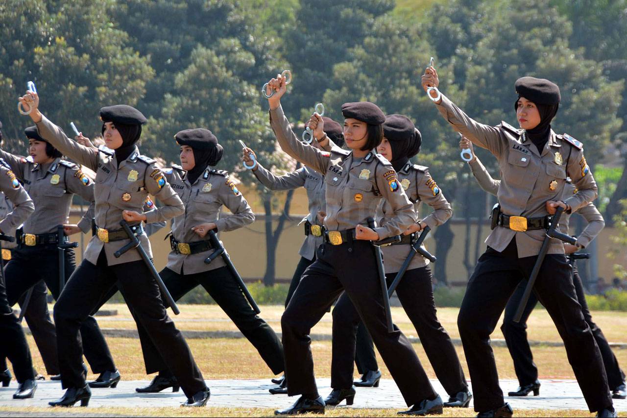 Polwan Unjuk Kemampuan...