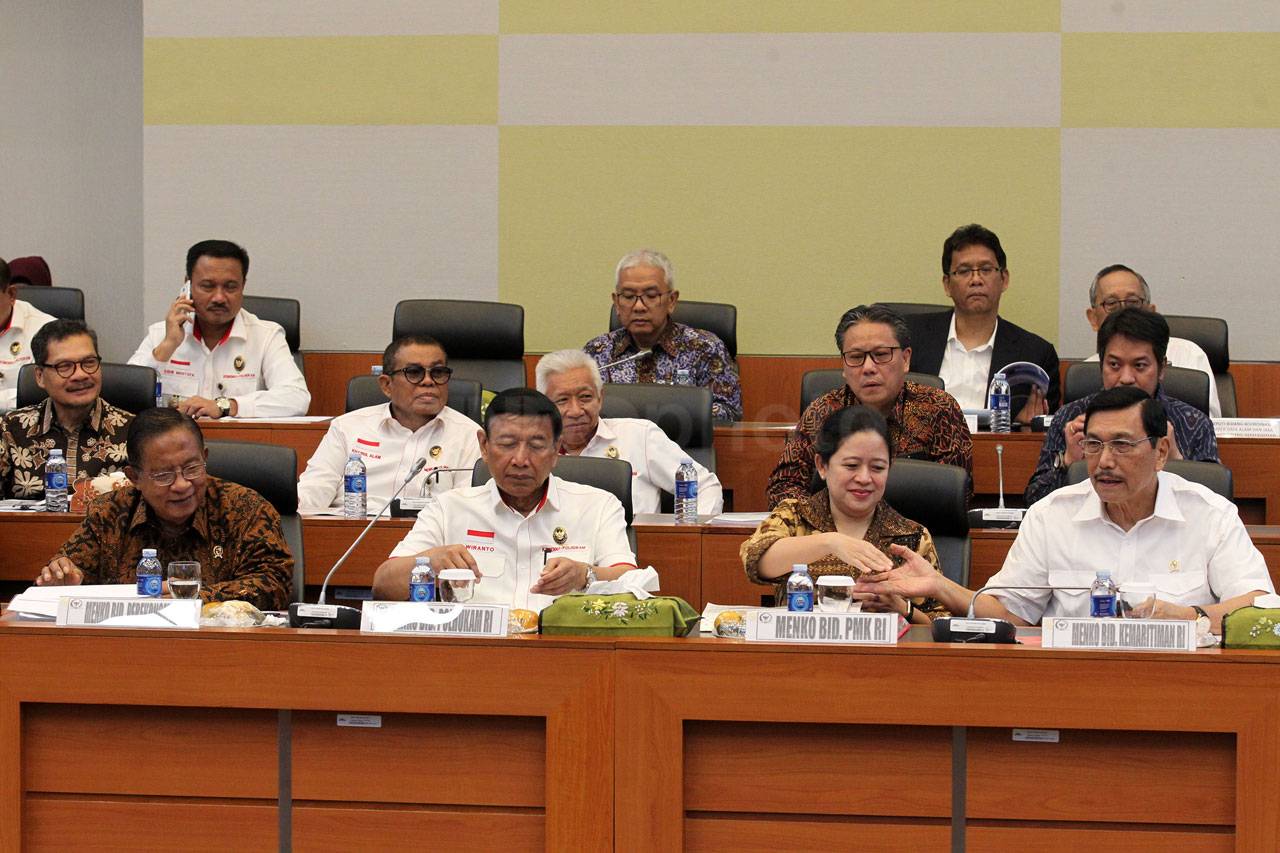 Banggar DPR Gelar Rapat...