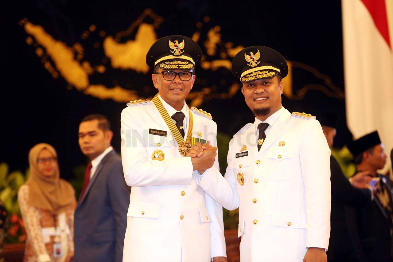 Presiden Jokowi Lantik...